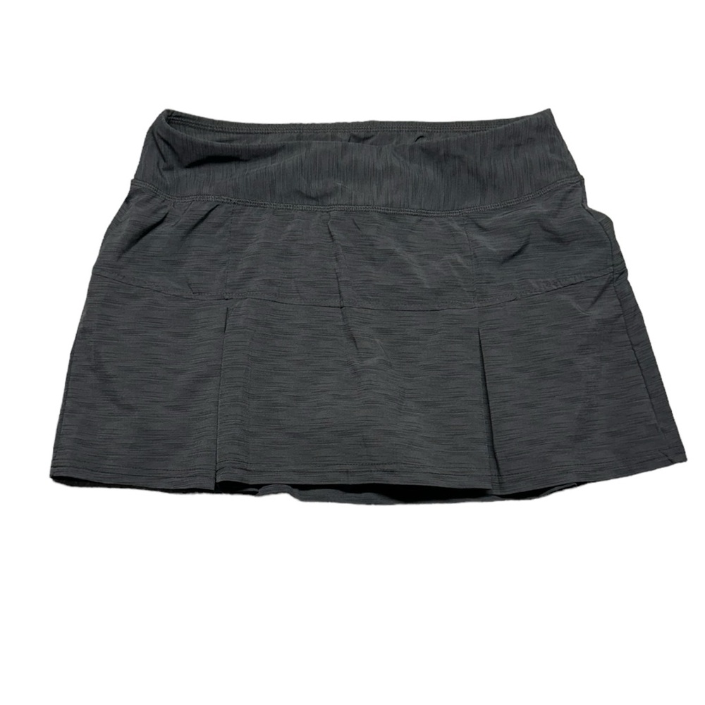 Etonic Hybrid Pleated Athletic Skort Gray Womens Size Medium Built in‎ Shorts